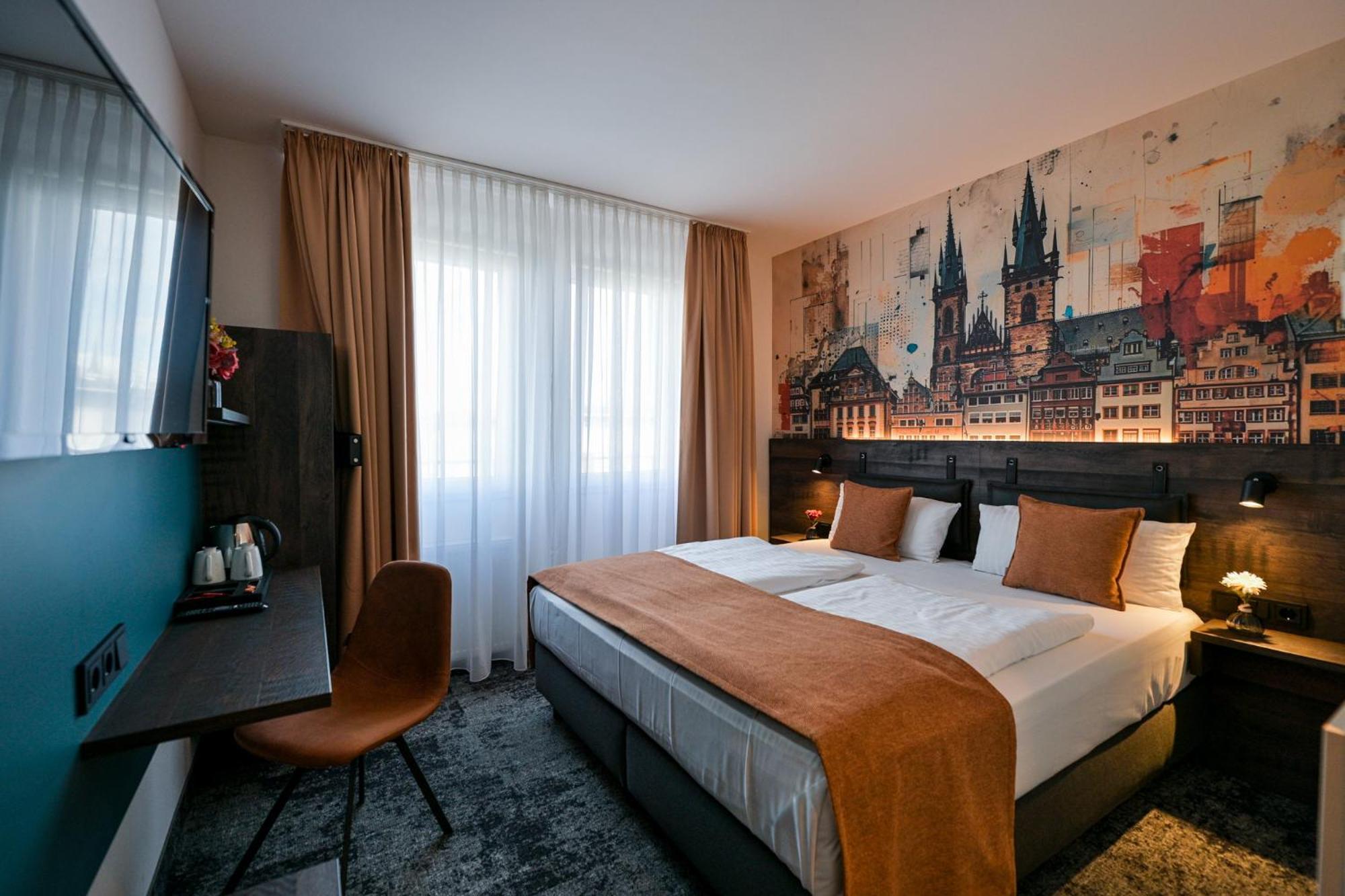 Deluxe Single Room